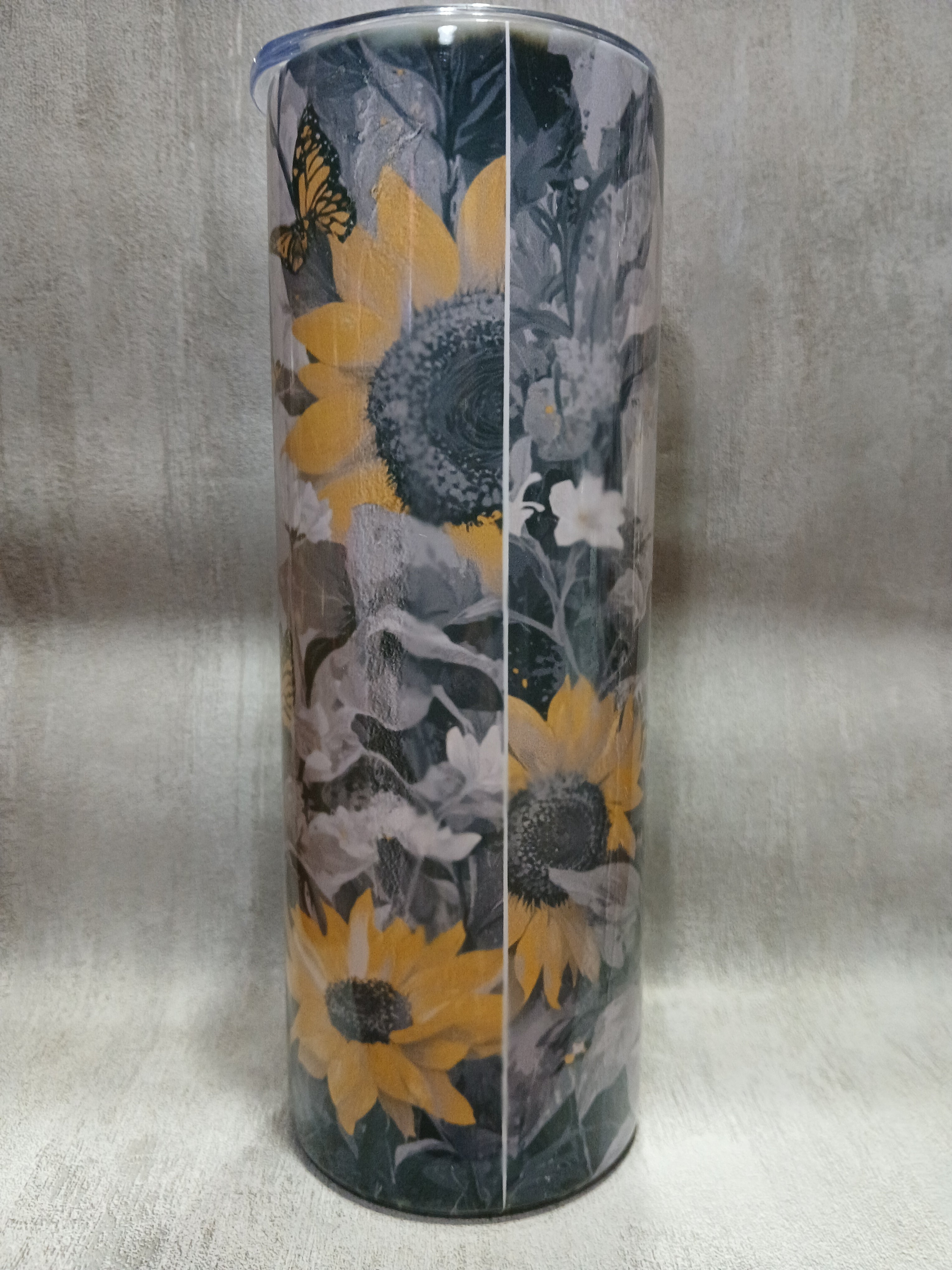 Pig/sunflower tumbler, 20 oz.