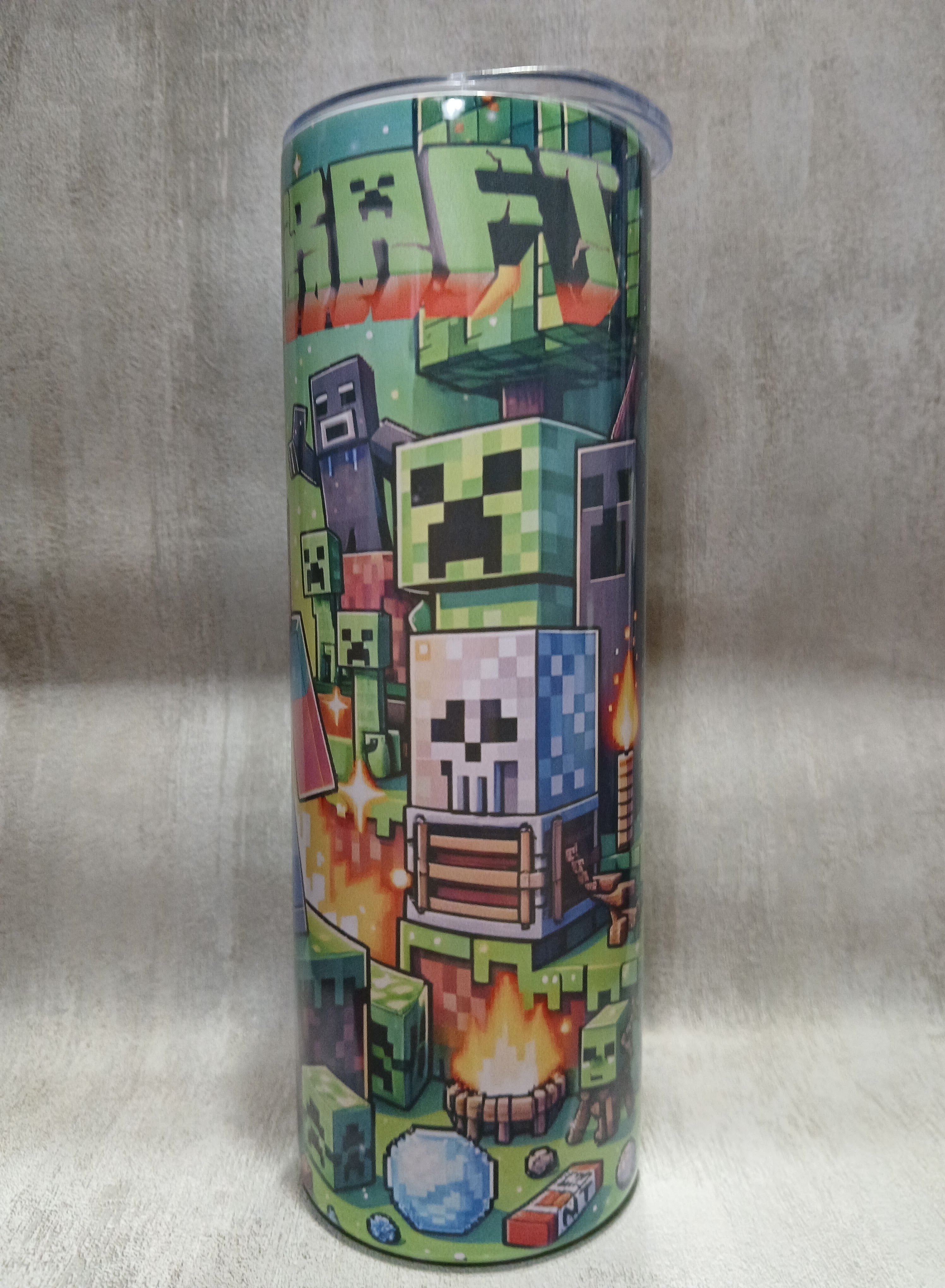 Minecraft tumbler 20 oz.